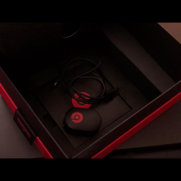 Wireless iBeats - Picture 7 of 13